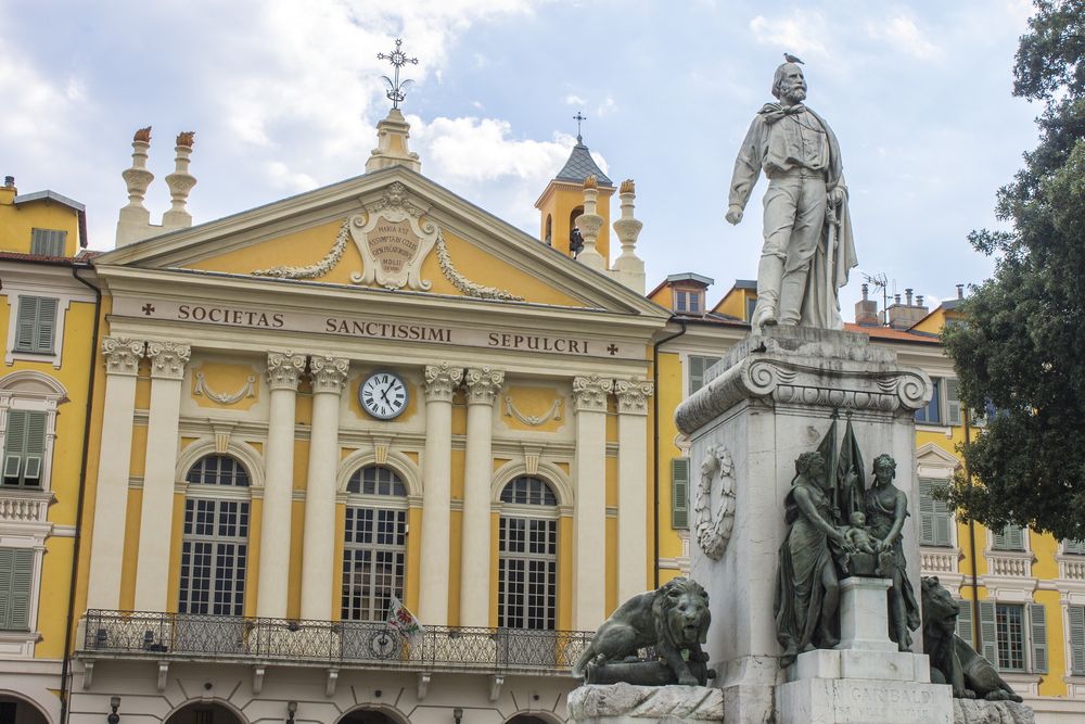 Garibaldi Monument